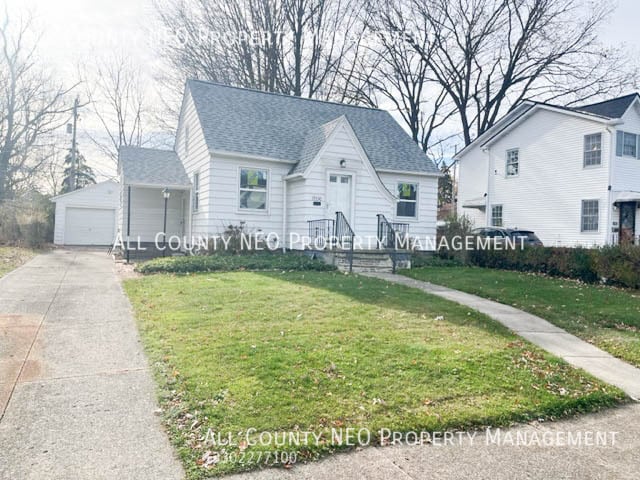 Photo - 19330 Meredith Ave