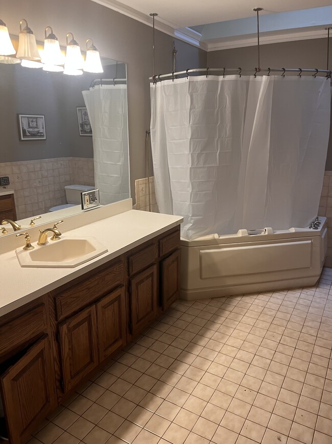 Photo - 45130 Geddes Rd