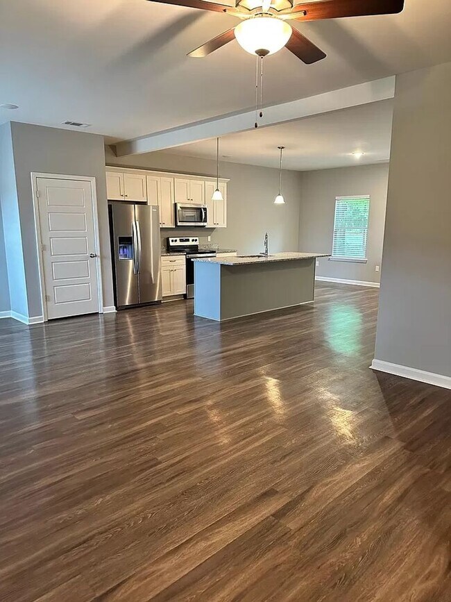 4 bedroom 2.5 bathroom in Atoka built in 2023 Rental House Rental in