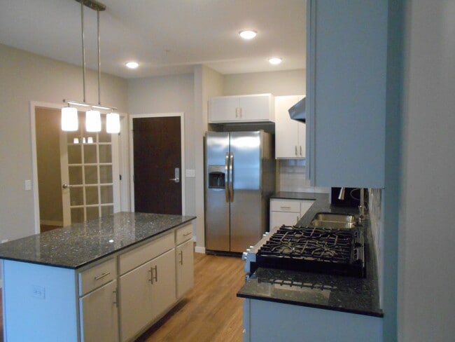 Heights of Mendota Apartments