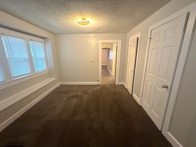 Photo - 1137-1139 W 35th St Unit 1137 W 35th St