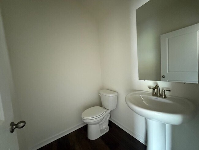 3482 Tyee Xing Wy