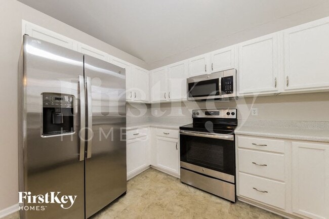 Photo - 2435 Wynbrook Dr