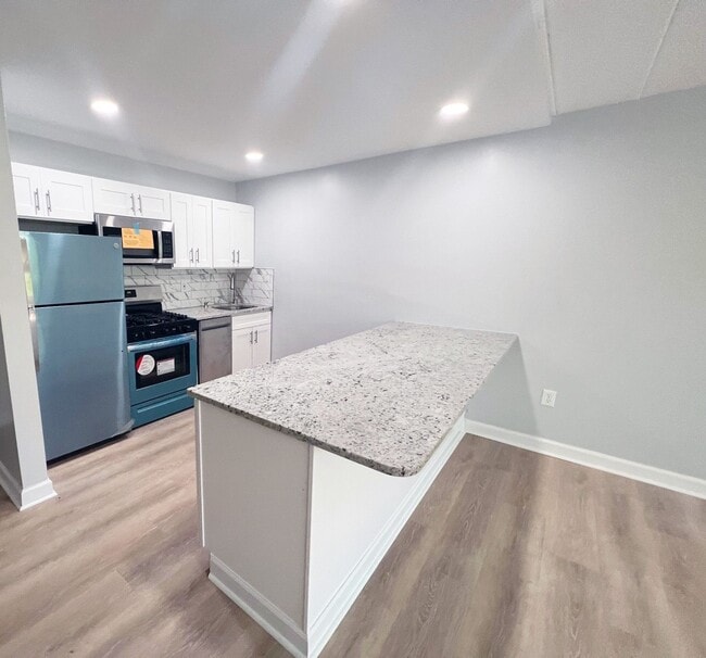 South Orange Rose Apartments