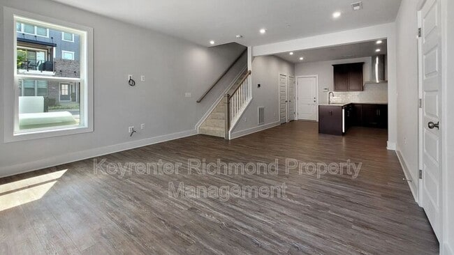 Photo - 109 Old Charles St Unidad #A