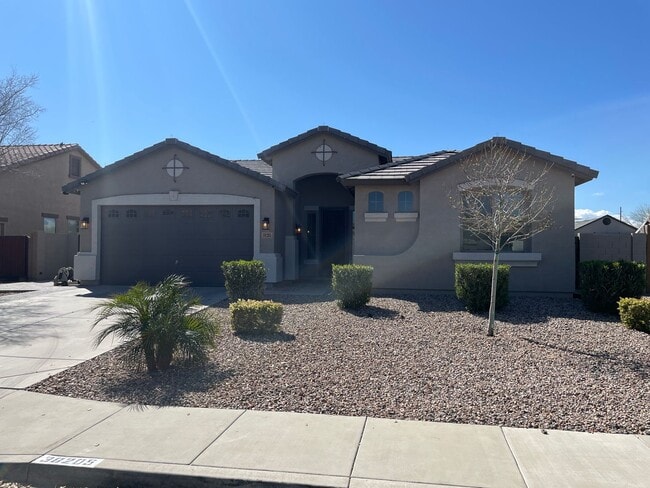 Building Photo - Beautiful Single Level 3 Bed/ 2 Bath + Den Home In Maricopa. Tons of Upgrades Throughout!
