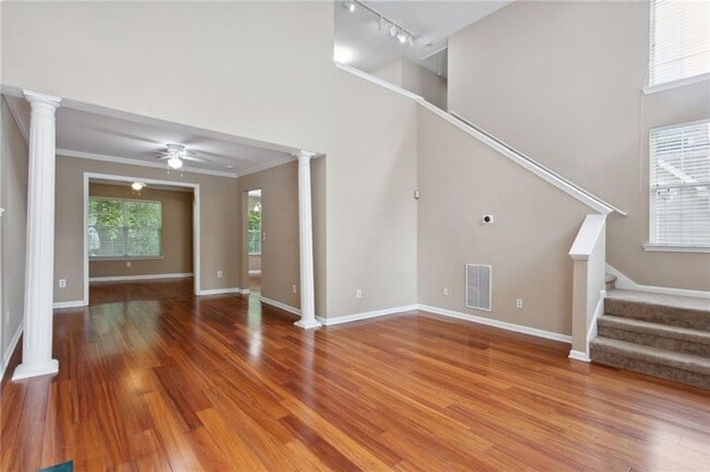 Photo - 1800 Millstone Ct