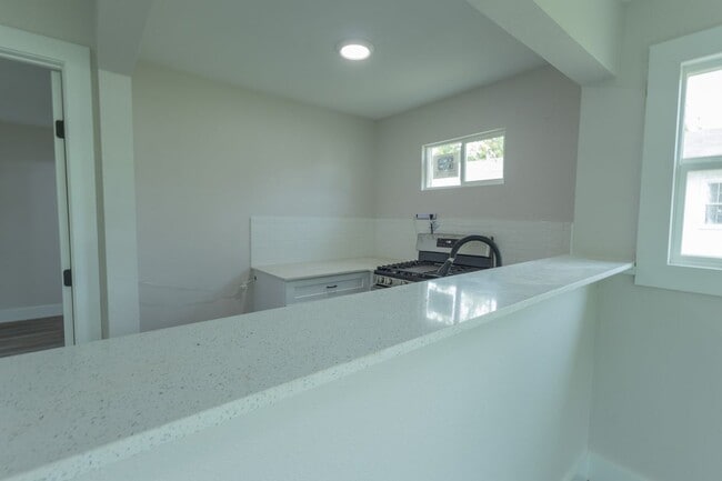 Photo - 1714 Ethel Ave