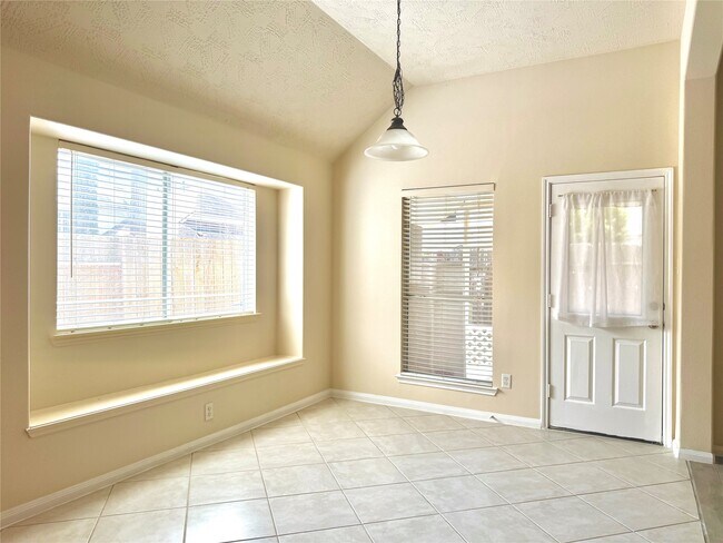 Photo - 11127 Blue Feather Dr