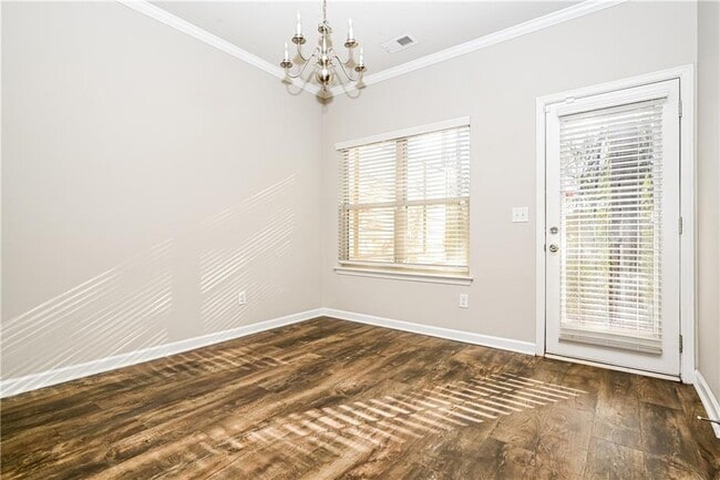 Photo - 2347 Castle Keep Way