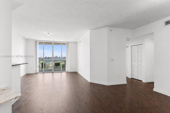 Photo - 7910 Harbor Island Dr Unit 402