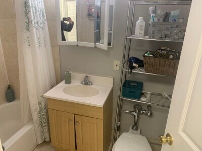 Photo - 875 Beacon St Unidad 43