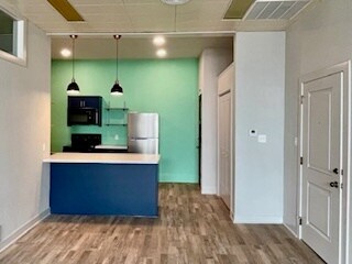 126 Front St Unit C