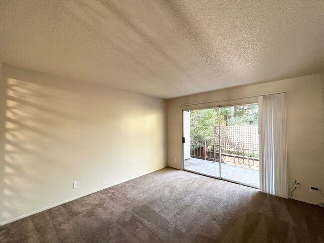 Photo - 2212 Blake Street