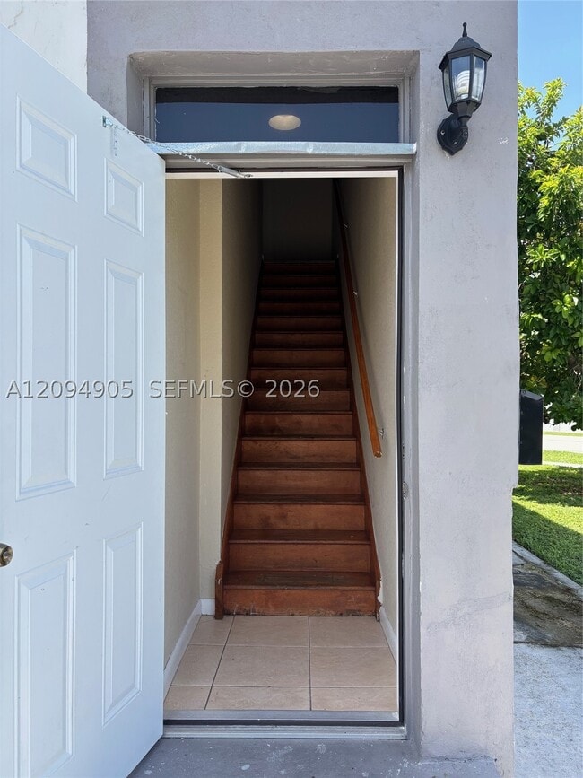 219 W Dixie Hwy Unit B
