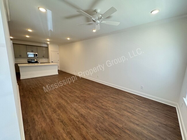 721 Southview Dr