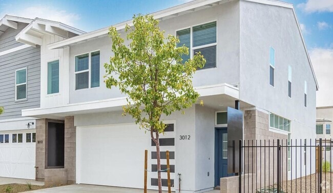 Building Photo - 3012 N 34th St Rental