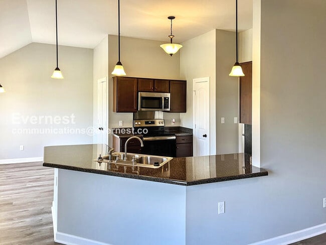 Photo - 3720 Rasco Hills Dr