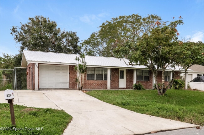 Photo - 822 Cody Ave