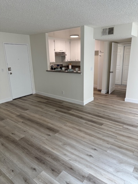 Photo - 825 S. Hobart Blvd.