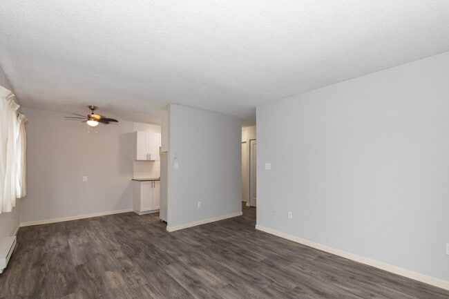 Photo - Graham House Apartments