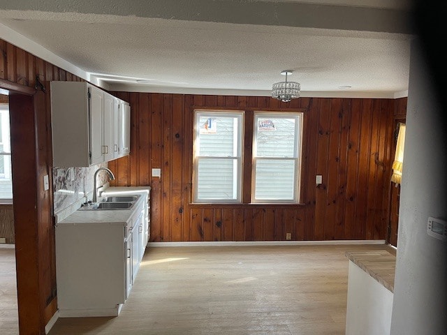 Photo - 1600 E 49th St