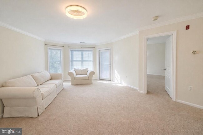 Photo - 5575 Seminary Rd Unit 103