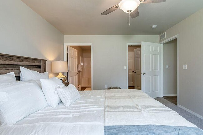 The Residences at Dunham Grove