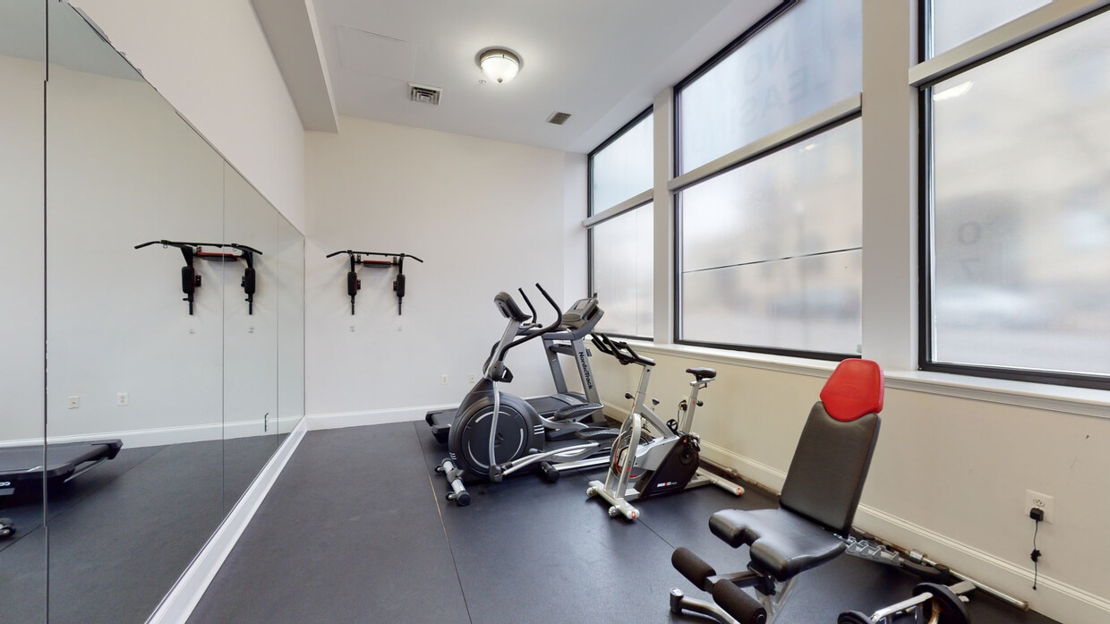 Photo - St James Place Apartments