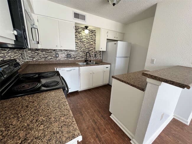 Photo - 11506 Meadow Pines Ct Unit A