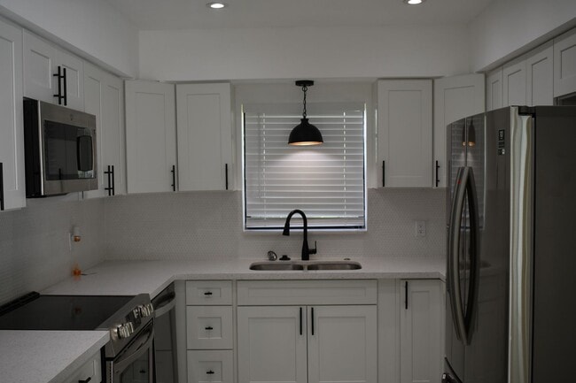 Photo - Beautiful home in quiet neighborhood