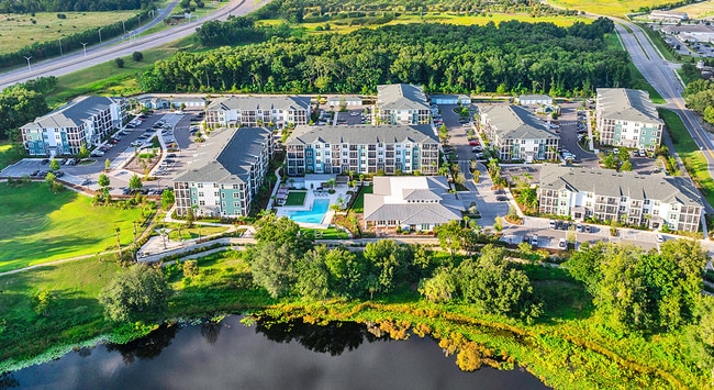 Building Photo - J Ardin at Apopka