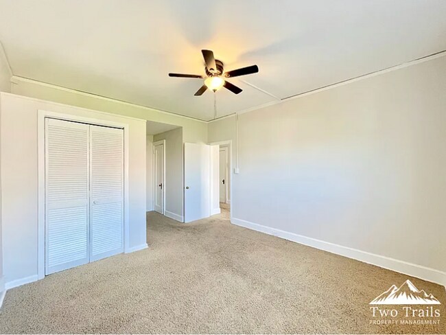 Photo - ADORABLE DOWNTOWN CONDO - WALK EVERYWHERE!