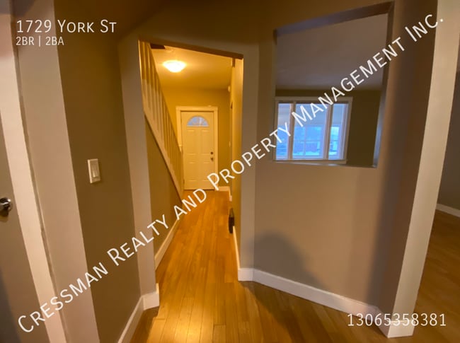 Photo - 2+ Bedroom 2 Bath House with garage