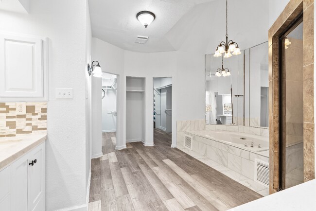 Photo - 7009 Bevington Dr