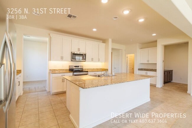 Photo - 3256 N 31st St