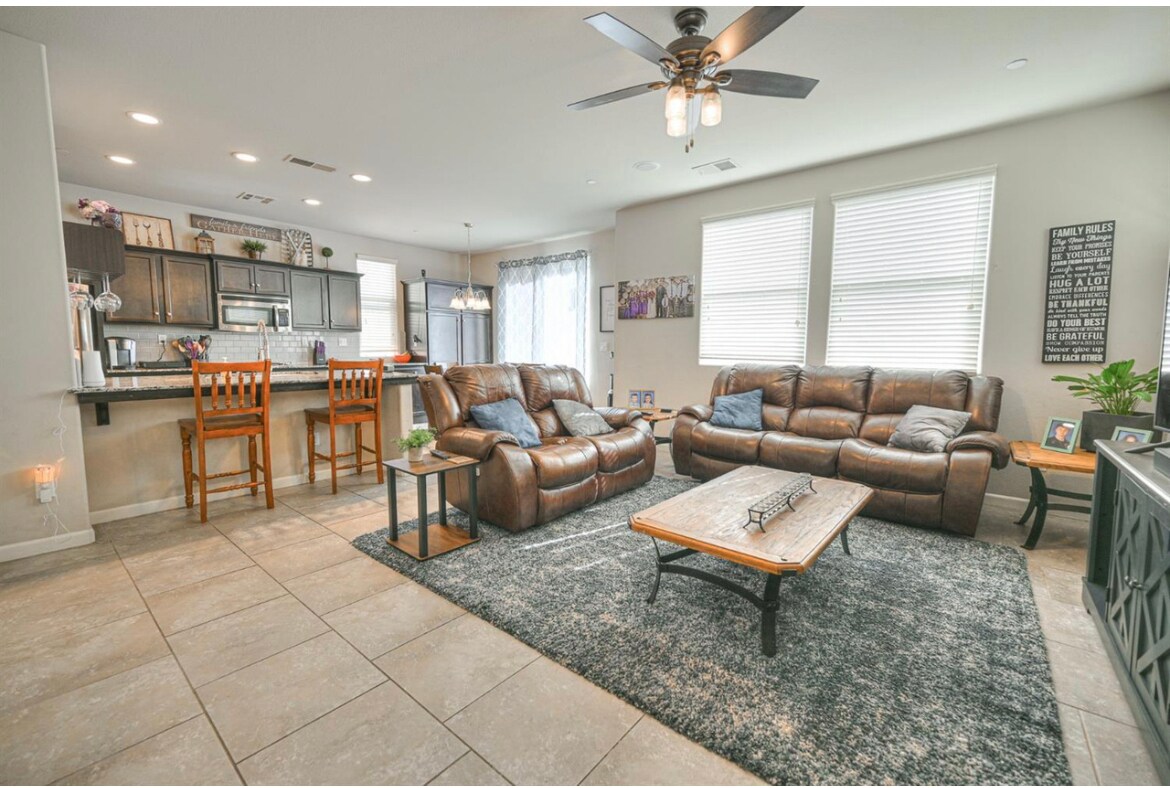 Photo - 3558 Generosity Way