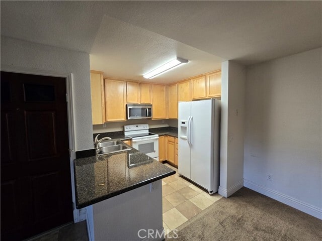 Building Photo - 2275 Del Mar Way Unit 106