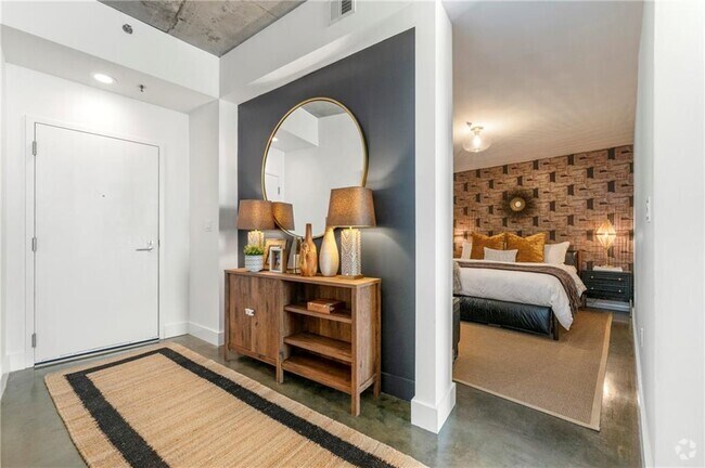 Building Photo - 845 Spring St Unit 421 Rental
