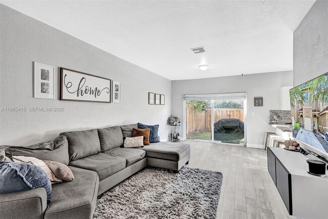 Photo - 8518 SW 214th Ln