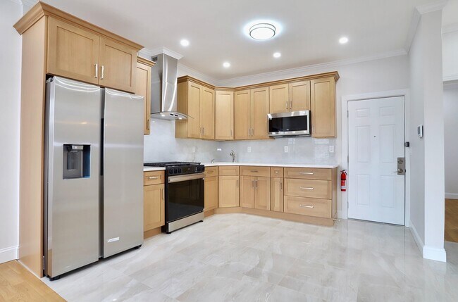 Photo - 915 Central Ave Unit 2