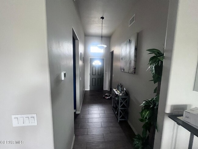 Photo - 12873 Haxby St