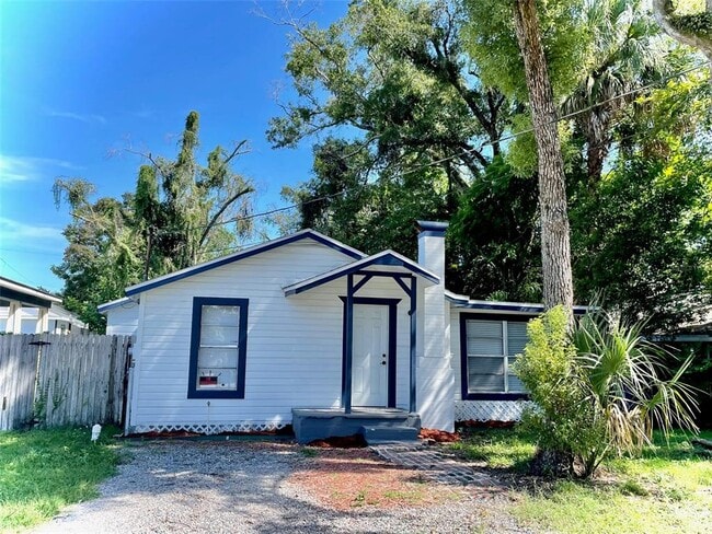 Photo - 8215 N Brooks St Rental