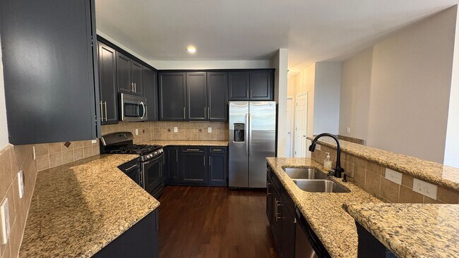 Photo - Beautiful and Spacious