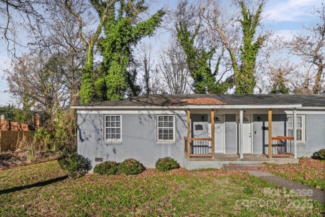 Building Photo - 2621 Druid Hls Wy Unit 1