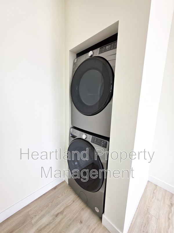 Photo - 3348 Lockwood Dr Unit #02