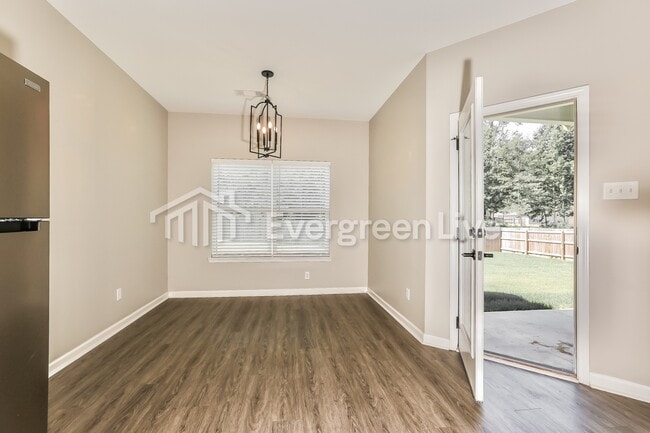 Photo - 4548 Western Woods Dr