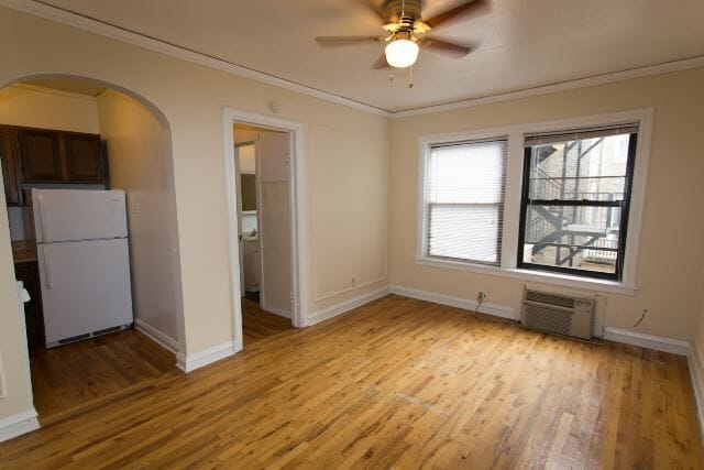 Photo - 842 W Wolfram Unit 501