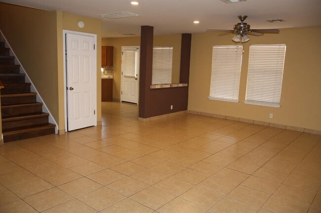 Photo - 104 Golden Gate Dr