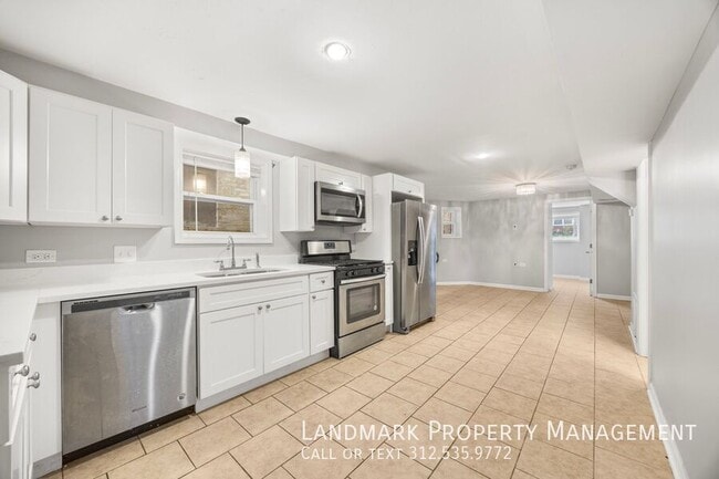 Photo - 4343 W Drummond Pl Unit G